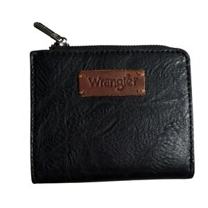 Wrangler Mens Bifold Wallet Black Zip Coin Pocket ID Window Logo Rodeo Western